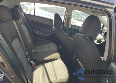 2016 Kia Forte Lx из США, поврежденный, VIN KNAFK5A86G5631299